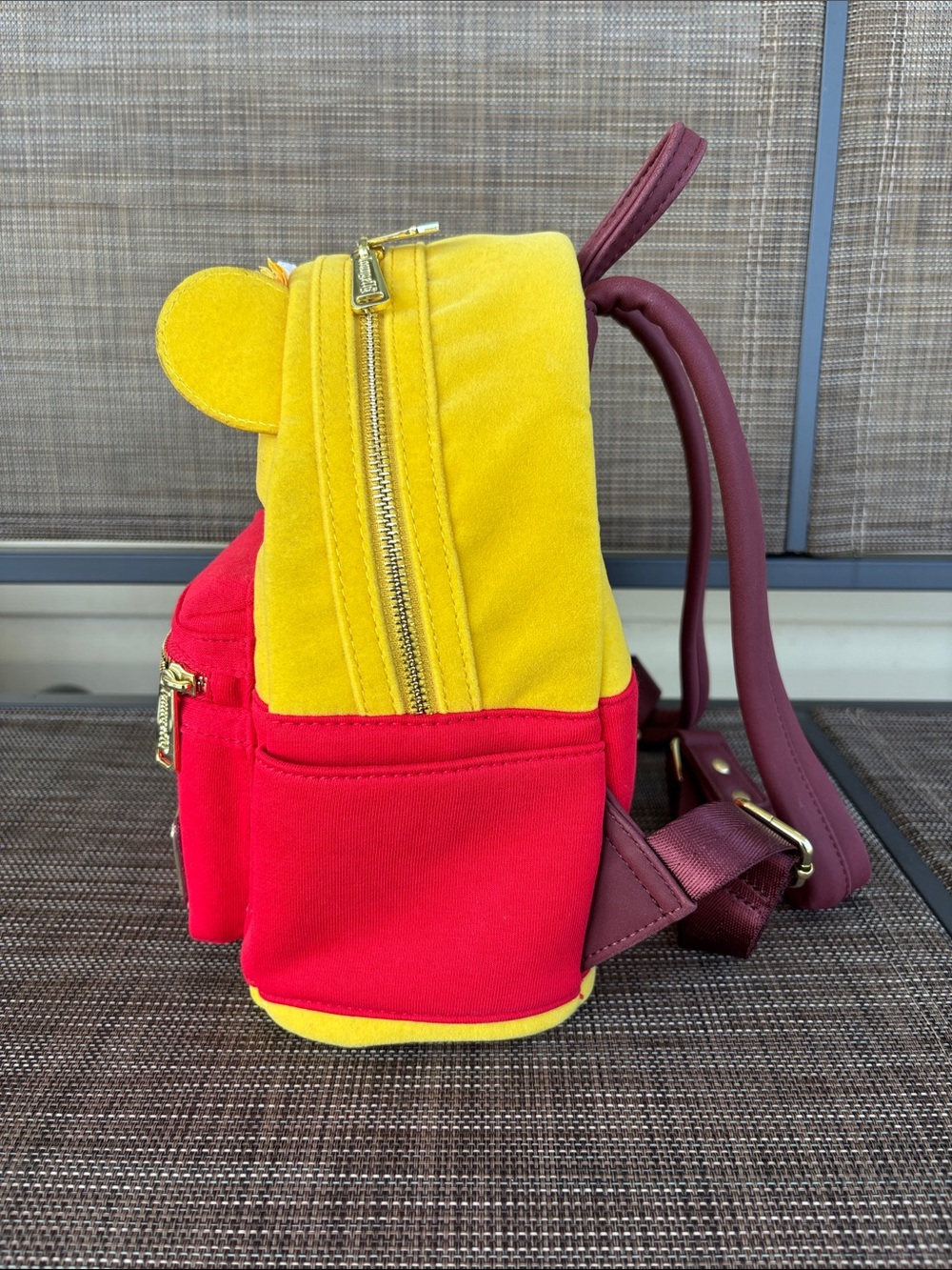 Disney Loungefly Winnie the Pooh Flower Crown Mini Backpack - Picture 8 of 12